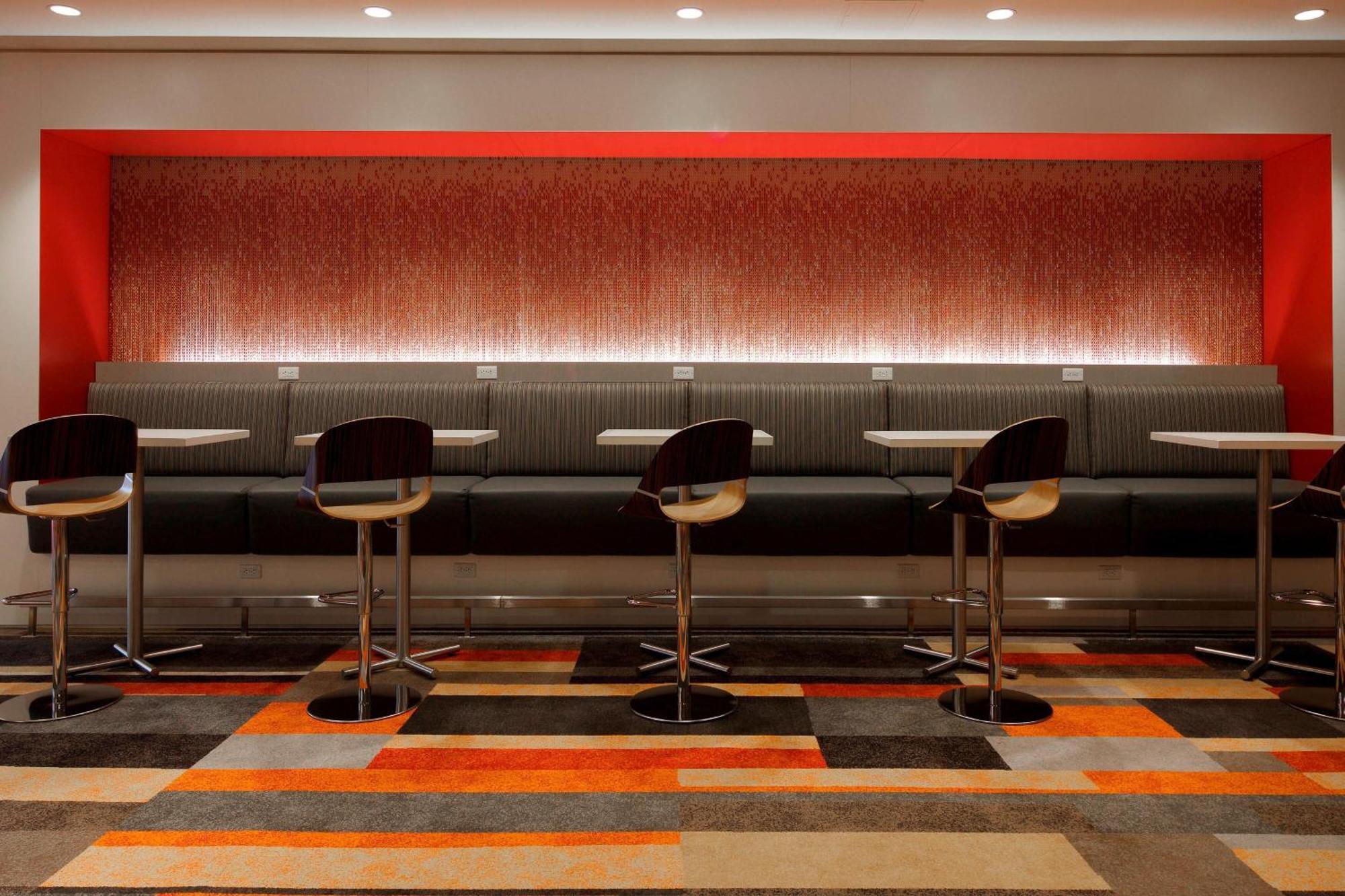 Delta Hotels By Marriott Beausejour Moncton Ngoại thất bức ảnh